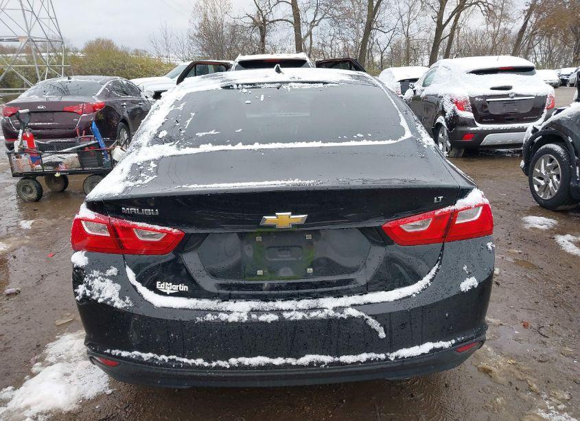 Photo 17 of 2017 Chevrolet Malibu 1LT (VIN 1G1ZE5ST5HF161345)