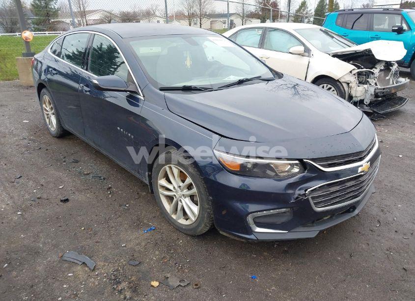 2017 Chevrolet Malibu 1LT (VIN 1G1ZE5ST5HF172068) main photo