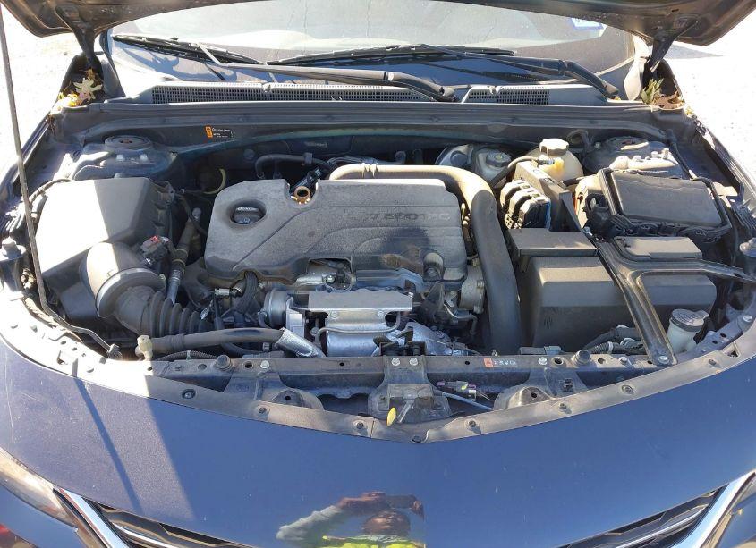 Photo 10 of 2017 Chevrolet Malibu 1LT (VIN 1G1ZE5ST5HF182051)