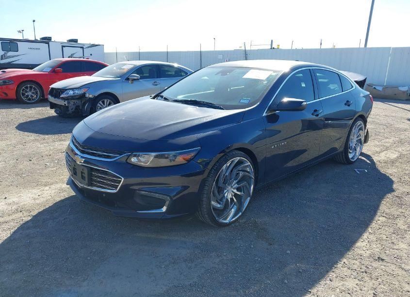 Photo 2 of 2017 Chevrolet Malibu 1LT (VIN 1G1ZE5ST5HF182051)