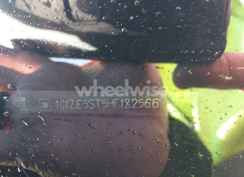 Photo 9 of 2017 Chevrolet Malibu 1LT (VIN 1G1ZE5ST5HF182566)