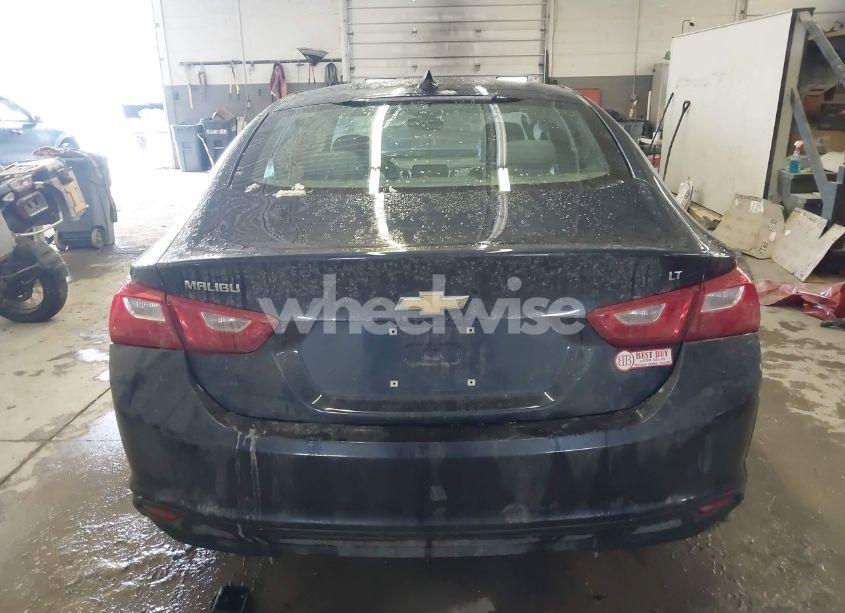 Photo 17 of 2017 Chevrolet Malibu 1LT (VIN 1G1ZE5ST5HF188691)