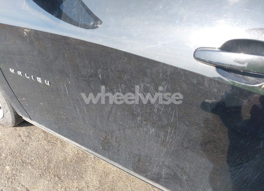 Photo 17 of 2017 Chevrolet Malibu 1LT (VIN 1G1ZE5ST5HF196578)