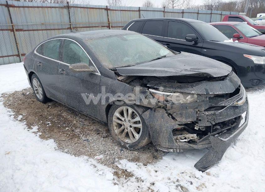 Photo 13 of 2017 Chevrolet Malibu 1LT (VIN 1G1ZE5ST5HF200824)