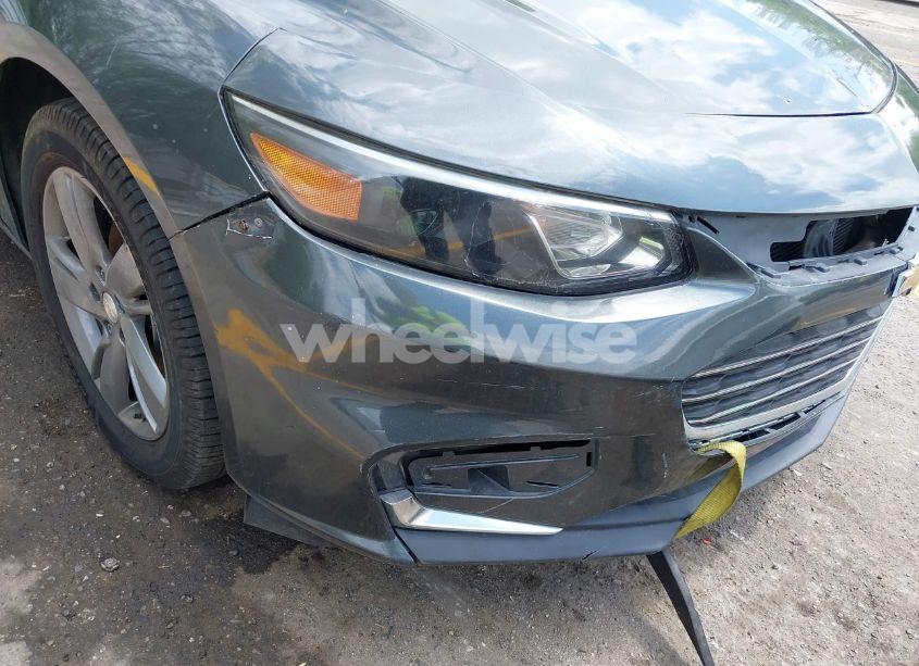 Photo 6 of 2017 Chevrolet Malibu 1LT (VIN 1G1ZE5ST5HF221222)