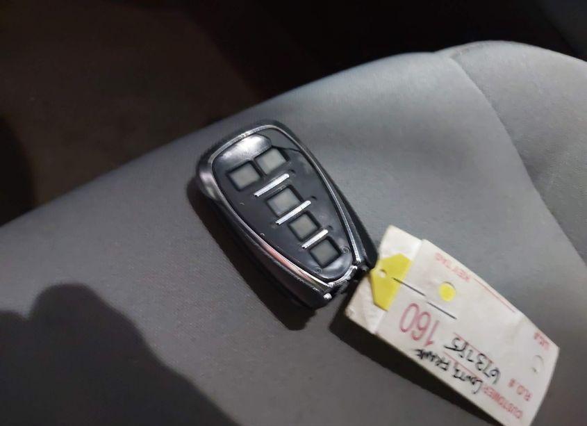 Photo 11 of 2017 Chevrolet Malibu 1LT (VIN 1G1ZE5ST5HF256813)