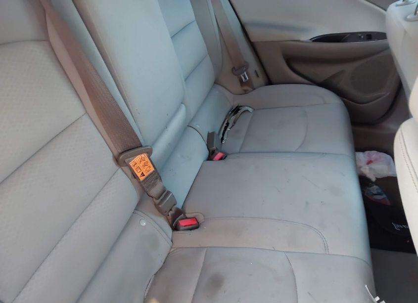 Photo 8 of 2017 Chevrolet Malibu 1LT (VIN 1G1ZE5ST5HF263860)