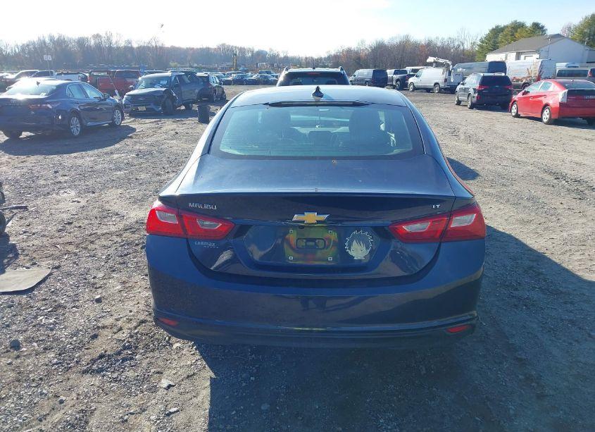 Photo 16 of 2017 Chevrolet Malibu 1LT (VIN 1G1ZE5ST5HF266340)