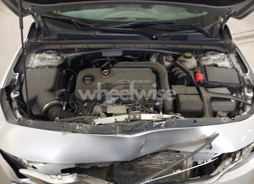 Photo 10 of 2017 Chevrolet Malibu 1LT (VIN 1G1ZE5ST5HF273630)