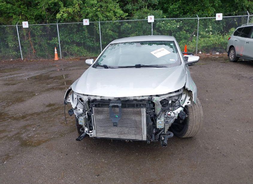 Photo 13 of 2017 Chevrolet Malibu 1LT (VIN 1G1ZE5ST5HF286619)