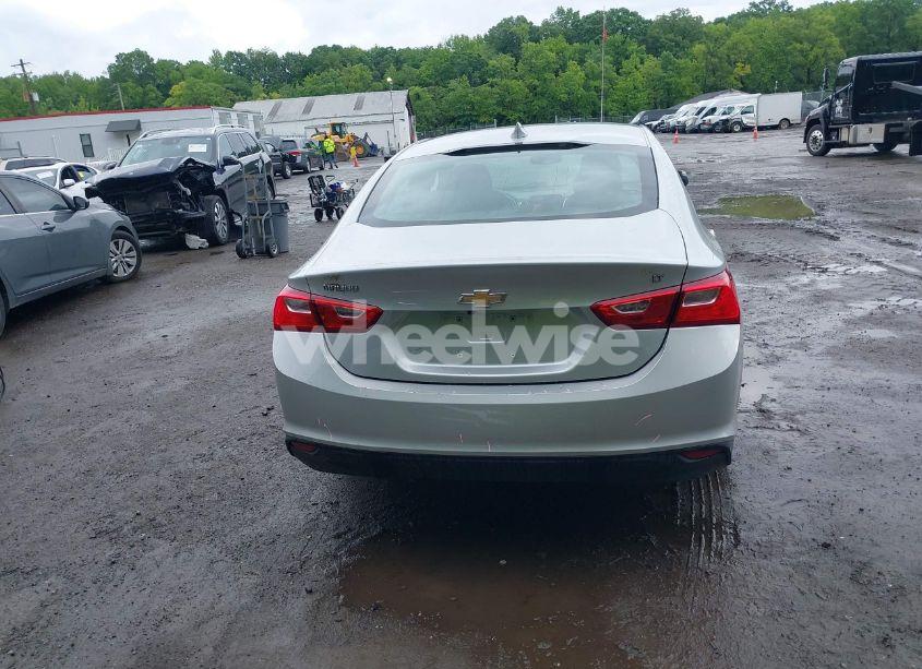 Photo 17 of 2017 Chevrolet Malibu 1LT (VIN 1G1ZE5ST5HF286619)