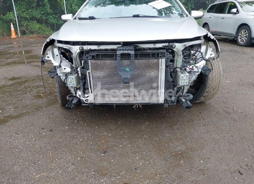 Photo 6 of 2017 Chevrolet Malibu 1LT (VIN 1G1ZE5ST5HF286619)