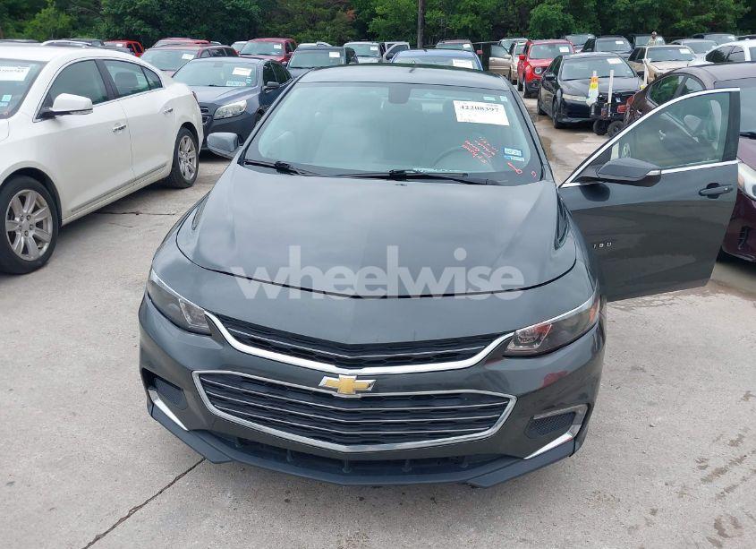 Photo 6 of 2016 Chevrolet Malibu 1LT (VIN 1G1ZE5ST6GF193865)