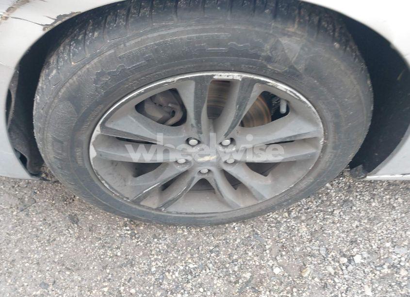 Photo 12 of 2016 Chevrolet Malibu 1LT (VIN 1G1ZE5ST6GF202841)