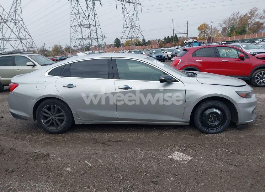 Photo 14 of 2016 Chevrolet Malibu 1LT (VIN 1G1ZE5ST6GF202841)