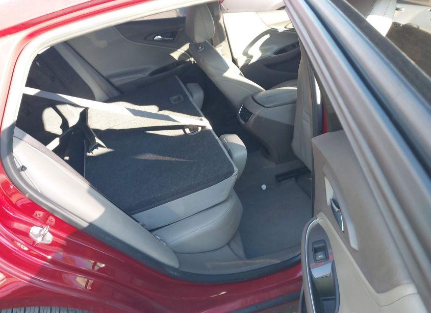 Photo 8 of 2016 Chevrolet Malibu 1LT (VIN 1G1ZE5ST6GF213581)