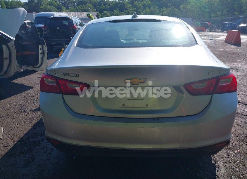 Photo 16 of 2016 Chevrolet Malibu 1LT (VIN 1G1ZE5ST6GF228128)