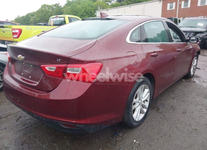 Photo 4 of 2016 Chevrolet Malibu 1LT (VIN 1G1ZE5ST6GF238271)