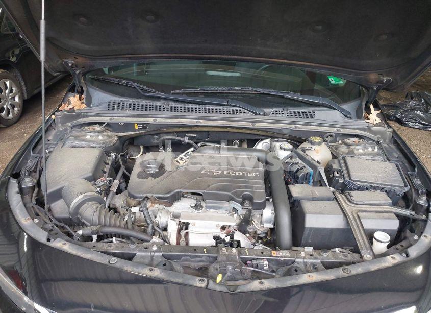 Photo 10 of 2016 Chevrolet Malibu LT (VIN 1G1ZE5ST6GF240621)