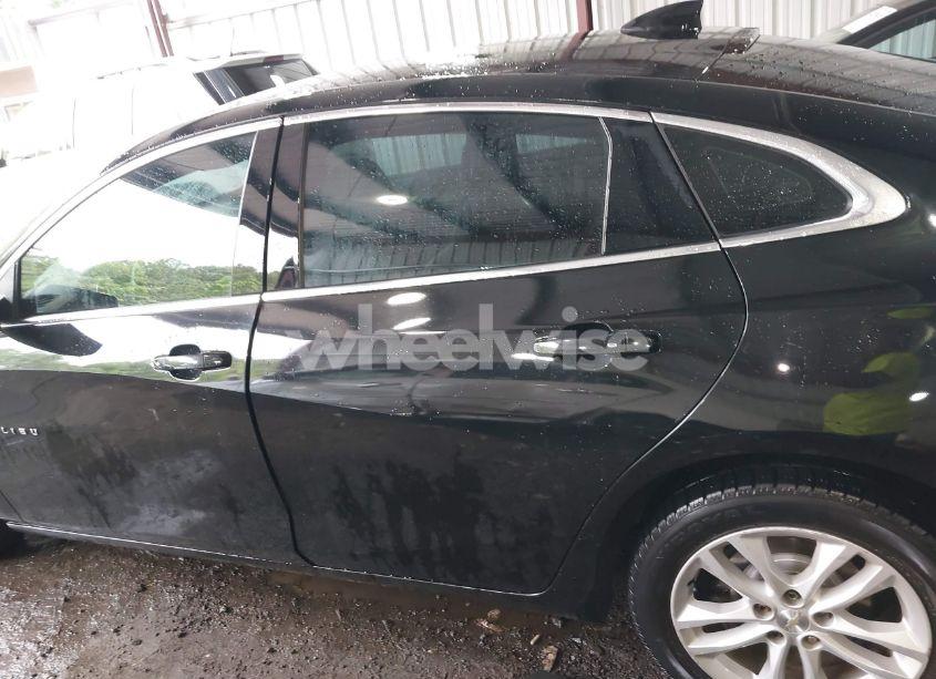 Photo 14 of 2016 Chevrolet Malibu LT (VIN 1G1ZE5ST6GF240621)