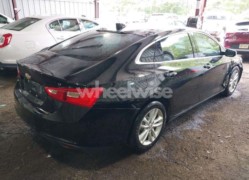 Photo 4 of 2016 Chevrolet Malibu LT (VIN 1G1ZE5ST6GF240621)