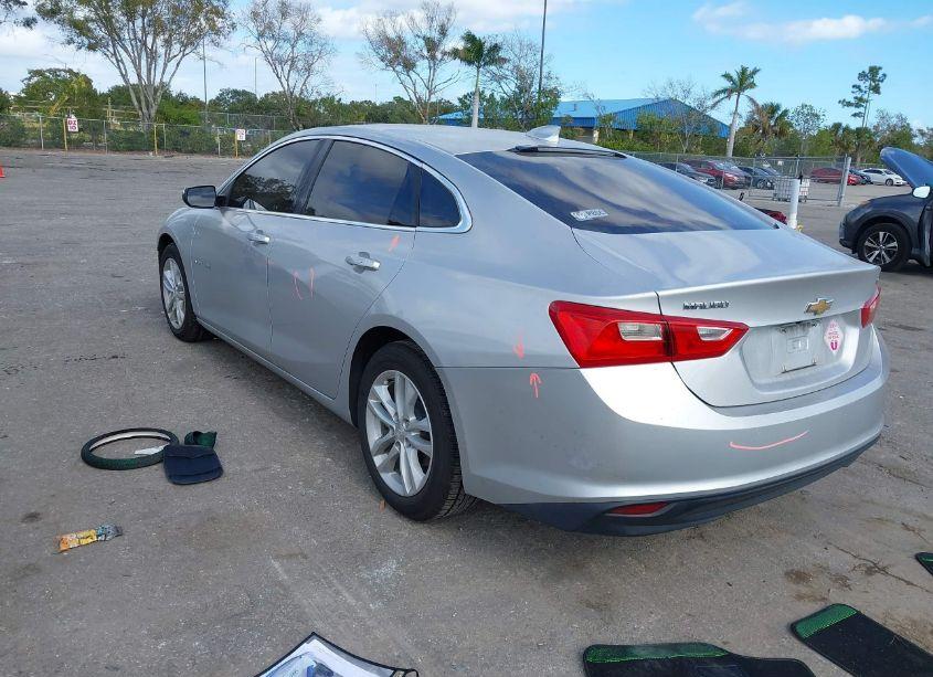 Photo 3 of 2016 Chevrolet Malibu 1LT (VIN 1G1ZE5ST6GF260948)