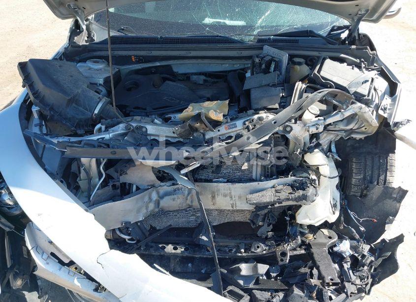 Photo 10 of 2016 Chevrolet Malibu 1LT (VIN 1G1ZE5ST6GF287342)