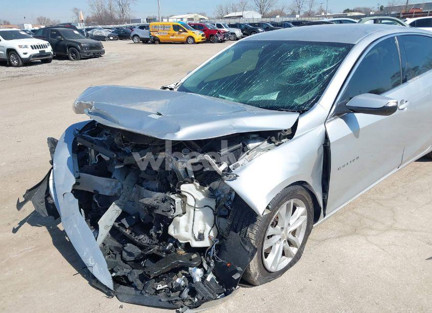 Photo 6 of 2016 Chevrolet Malibu 1LT (VIN 1G1ZE5ST6GF287342)