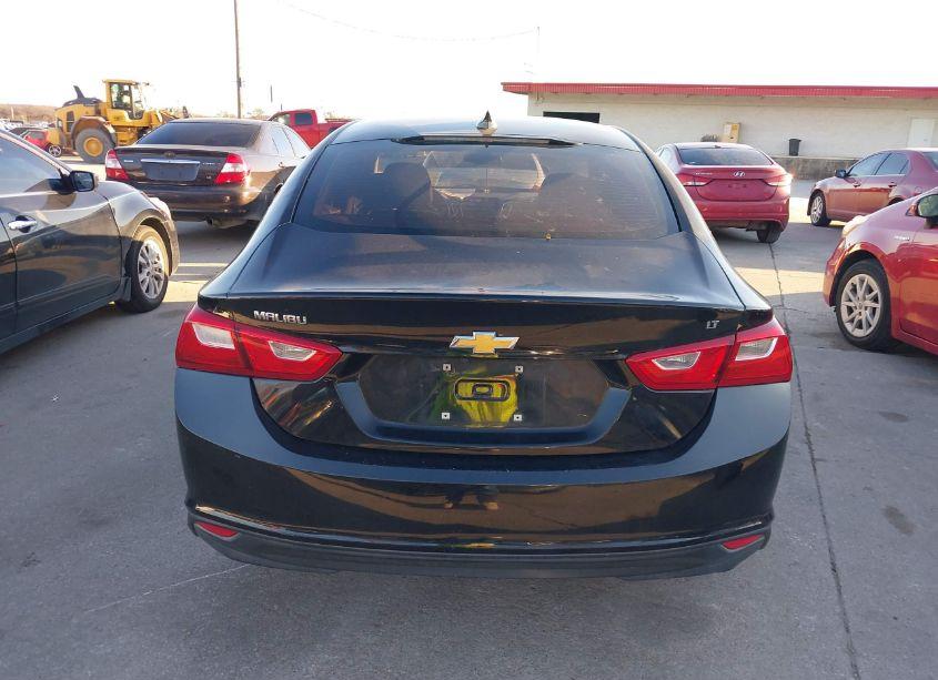 Photo 16 of 2016 Chevrolet Malibu 1LT (VIN 1G1ZE5ST6GF293366)