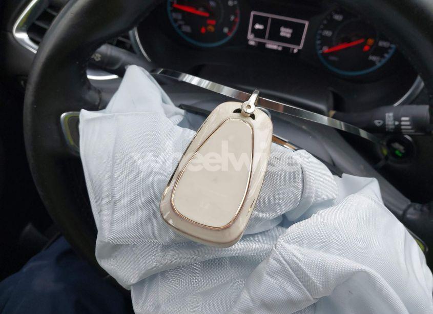 Photo 11 of 2016 Chevrolet Malibu 1LT (VIN 1G1ZE5ST6GF304124)