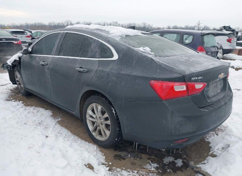 Photo 3 of 2016 Chevrolet Malibu 1LT (VIN 1G1ZE5ST6GF309680)