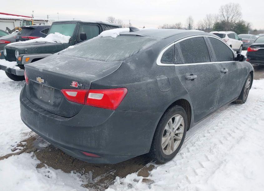 Photo 4 of 2016 Chevrolet Malibu 1LT (VIN 1G1ZE5ST6GF309680)