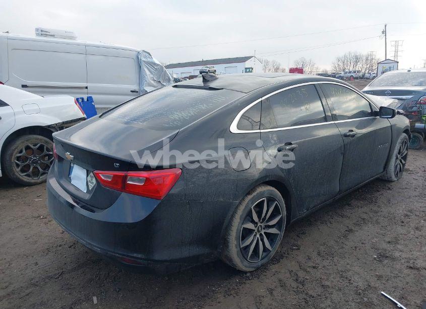 Photo 4 of 2016 Chevrolet Malibu 1LT (VIN 1G1ZE5ST6GF322235)