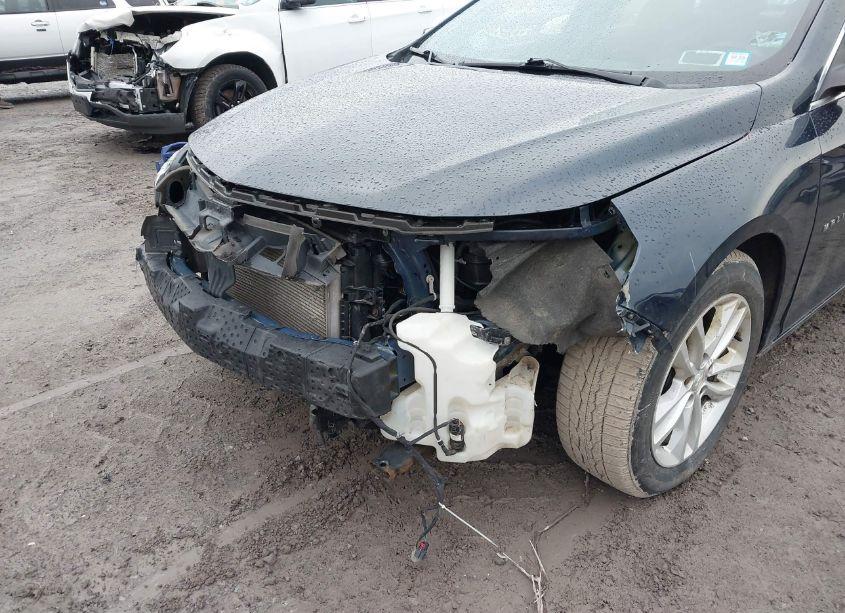 Photo 6 of 2016 Chevrolet Malibu 1LT (VIN 1G1ZE5ST6GF329847)