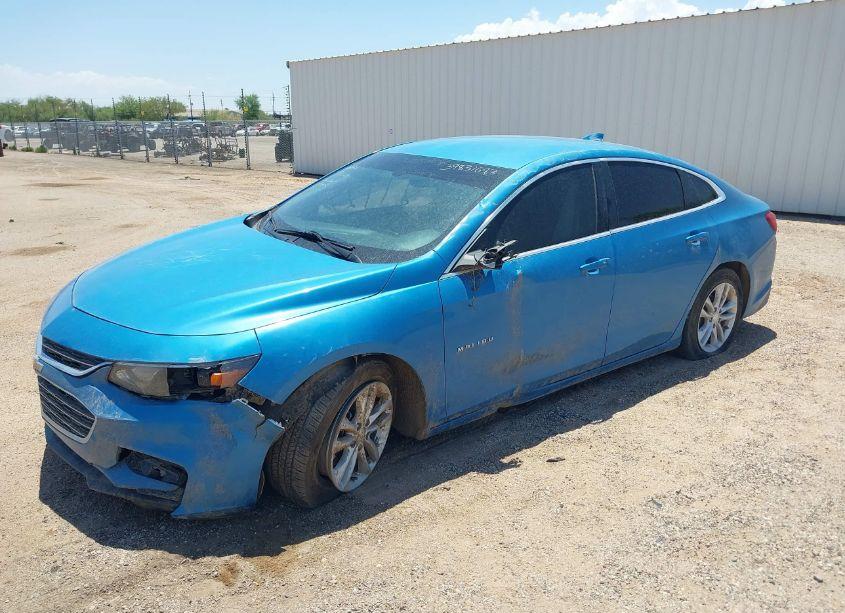 Photo 2 of 2016 Chevrolet Malibu 1LT (VIN 1G1ZE5ST6GF332098)
