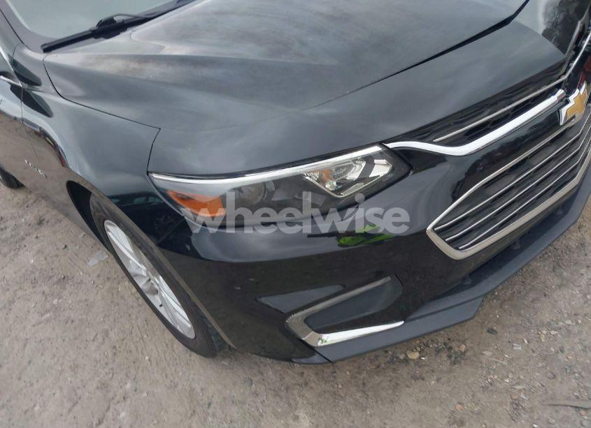 Photo 18 of 2017 Chevrolet Malibu 1LT (VIN 1G1ZE5ST6HF102028)