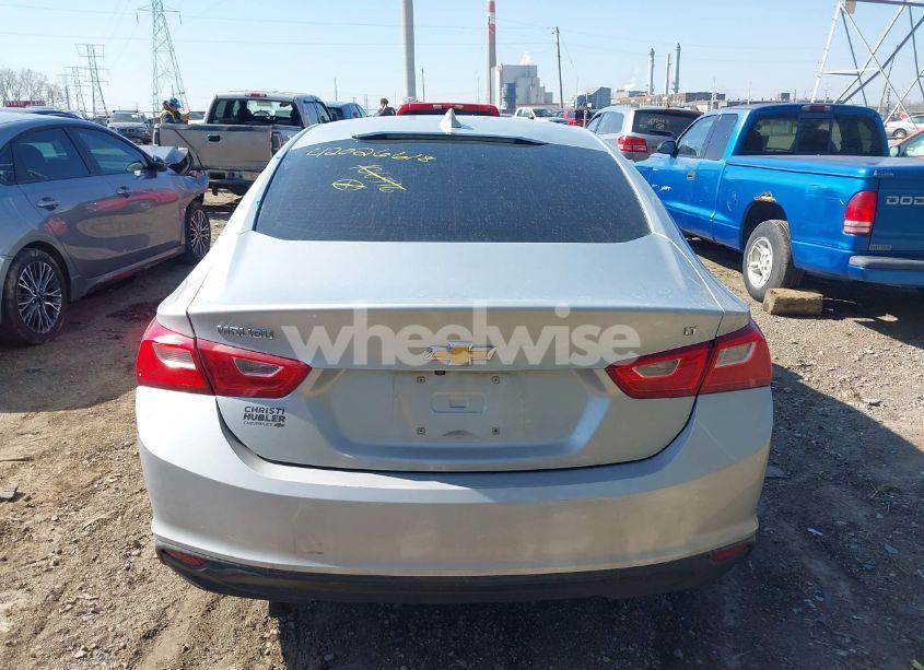 Photo 15 of 2017 Chevrolet Malibu 1LT (VIN 1G1ZE5ST6HF106516)