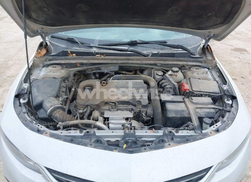 Photo 10 of 2017 Chevrolet Malibu 1LT (VIN 1G1ZE5ST6HF114325)