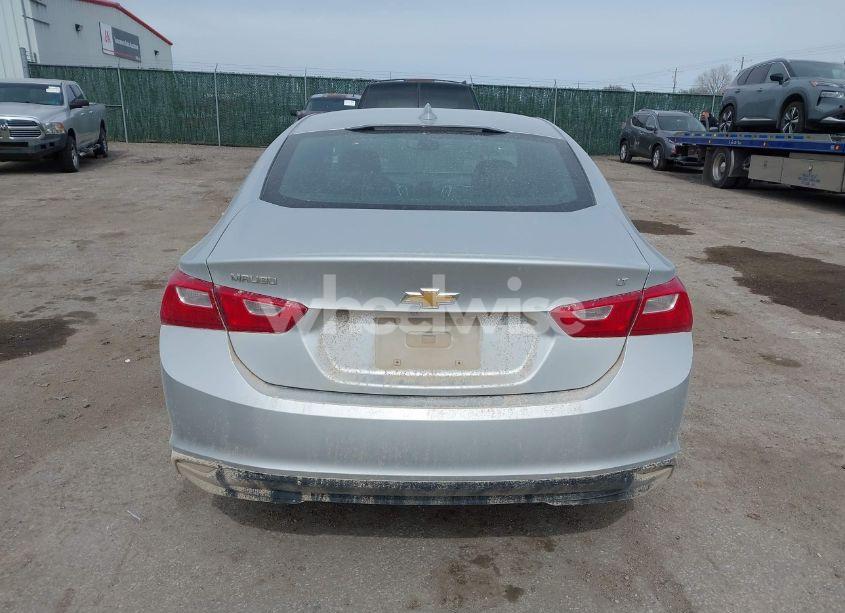 Photo 16 of 2017 Chevrolet Malibu 1LT (VIN 1G1ZE5ST6HF114325)