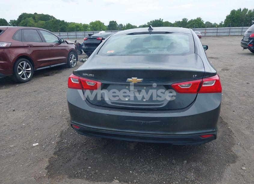 Photo 16 of 2017 Chevrolet Malibu 1LT (VIN 1G1ZE5ST6HF115930)
