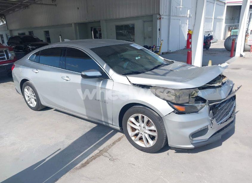 2017 Chevrolet Malibu 1LT (VIN 1G1ZE5ST6HF120884) main photo