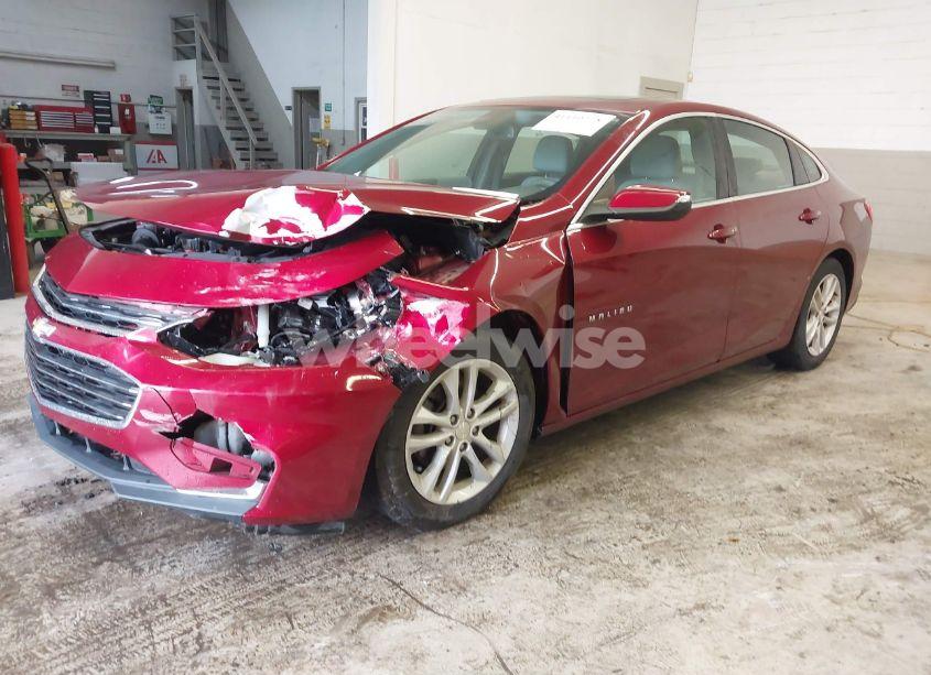 Photo 2 of 2017 Chevrolet Malibu 1LT (VIN 1G1ZE5ST6HF137944)