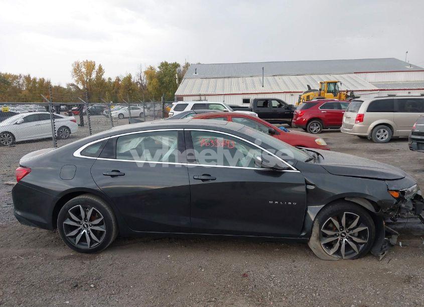 Photo 14 of 2017 Chevrolet Malibu 1LT (VIN 1G1ZE5ST6HF146451)