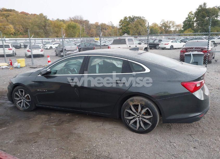 Photo 15 of 2017 Chevrolet Malibu 1LT (VIN 1G1ZE5ST6HF146451)