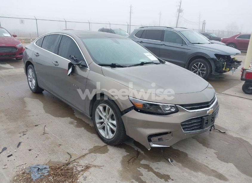 2017 Chevrolet Malibu 1LT (VIN 1G1ZE5ST6HF162648) main photo