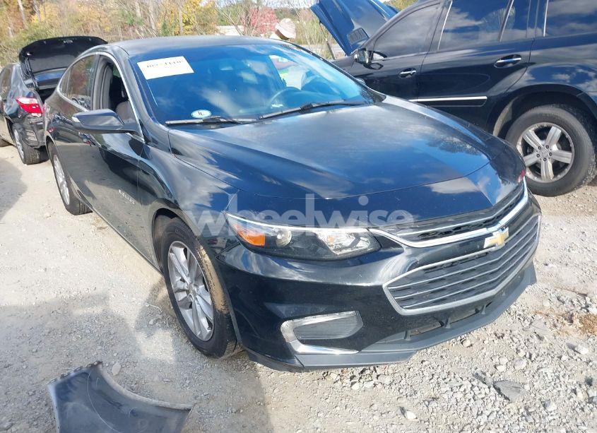 Photo 13 of 2017 Chevrolet Malibu 1LT (VIN 1G1ZE5ST6HF163041)