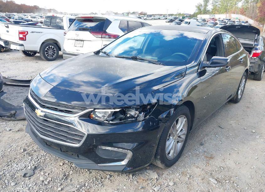Photo 6 of 2017 Chevrolet Malibu 1LT (VIN 1G1ZE5ST6HF163041)