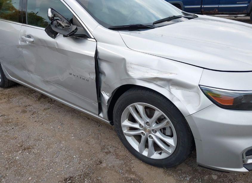 Photo 17 of 2017 Chevrolet Malibu 1LT (VIN 1G1ZE5ST6HF167350)