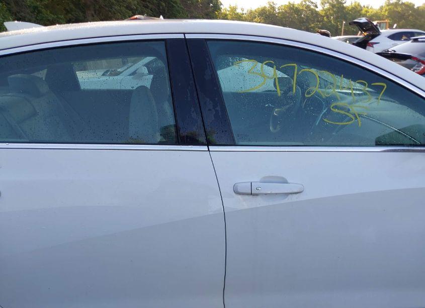 Photo 13 of 2017 Chevrolet Malibu 1LT (VIN 1G1ZE5ST6HF170474)