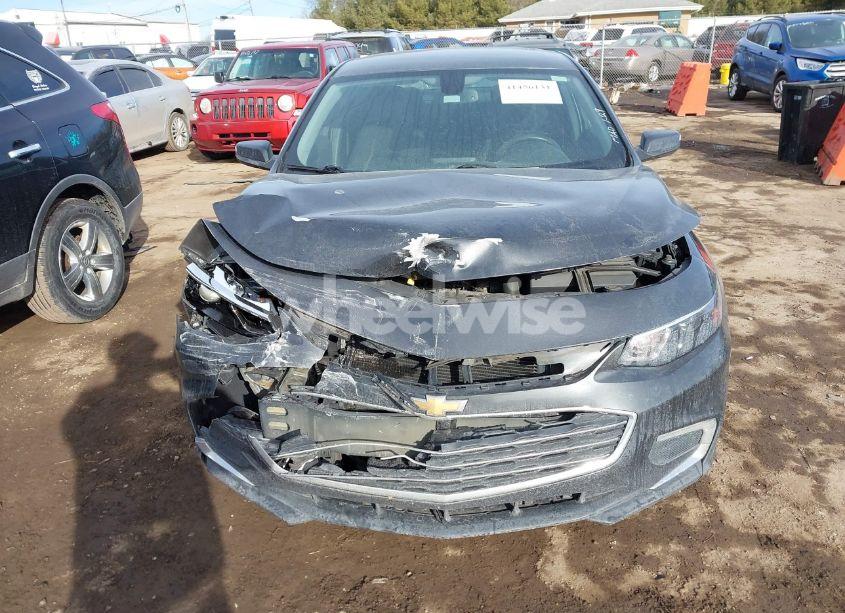Photo 12 of 2017 Chevrolet Malibu 1LT (VIN 1G1ZE5ST6HF170751)